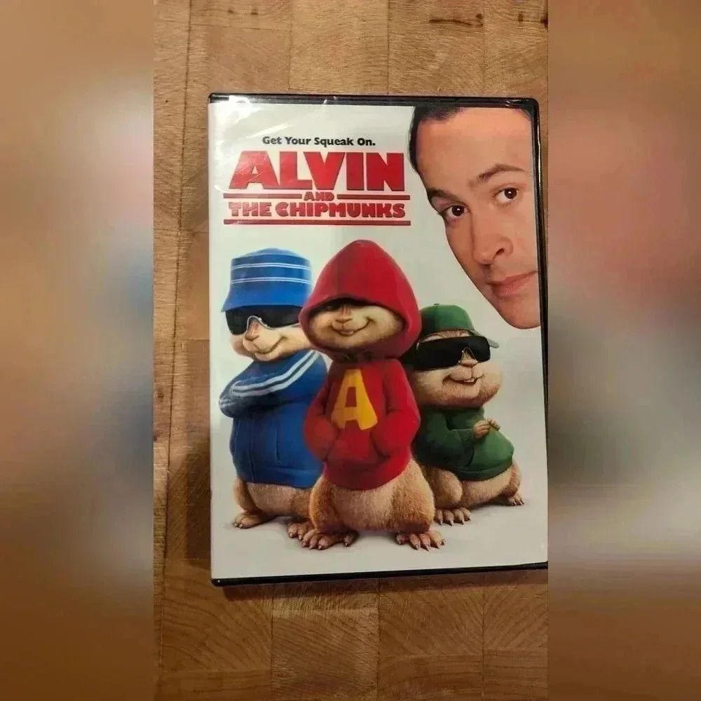Alvin And The Chipmunks DVD (NWT)